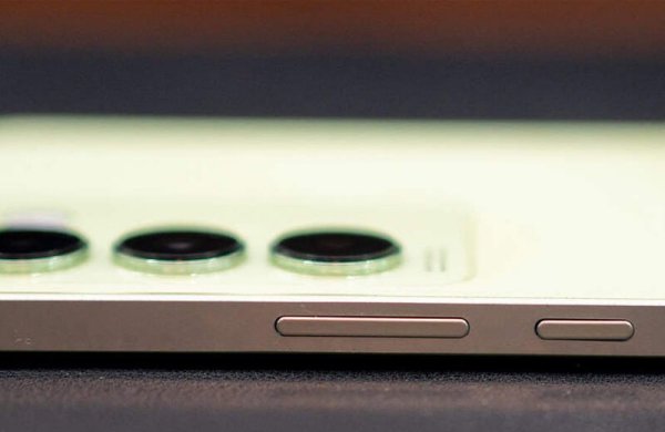 Vivo Y100: обзор выгодного смартфона с большим дисплеем