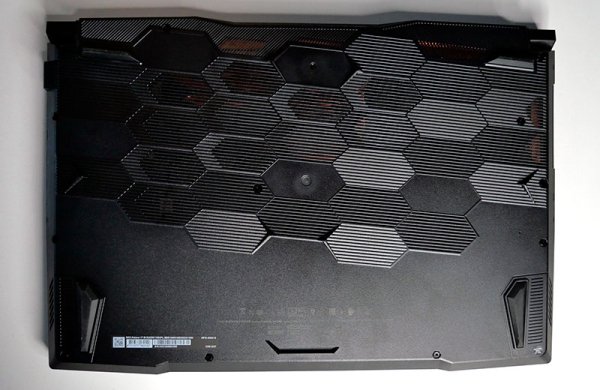 Обзор MSI Katana 17: большой и мощный ноутбук не должен стоить состояние
