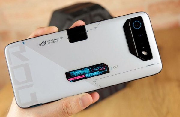 Обзор ASUS ROG Phone 7 Ultimate: очень воодушевляющего и мощного игрового смартфона