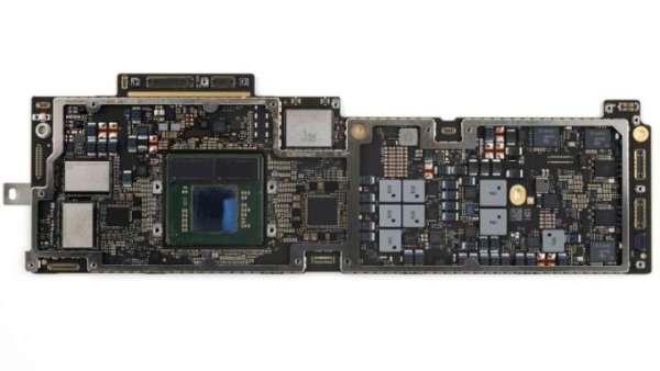 Новые MacBook Air не стали лучше в плане ремонтопригодности (4 фото + видео) Новые MacBook Air не стали лучше в плане ремонтопригодности (4 фото + видео)