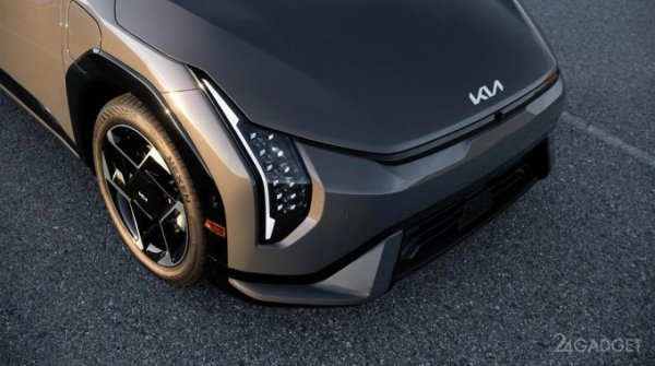 Kia представила конкурента Tesla Model 3 — электрический седан EV4 по цене $35 000 (6 фото)