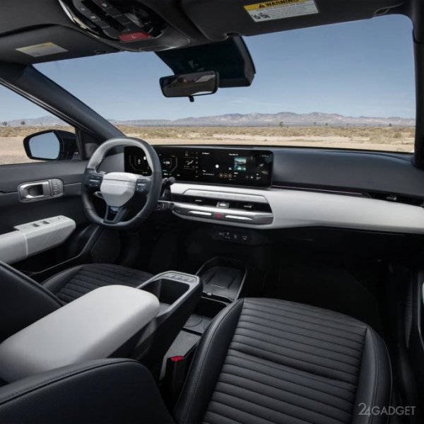 Kia представила конкурента Tesla Model 3 — электрический седан EV4 по цене $35 000 (6 фото)