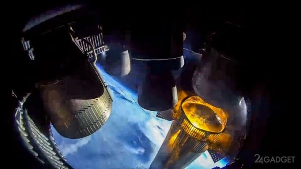 SpaceX показала лучшие кадры из космоса с девятого полёта Starship (4 фото)